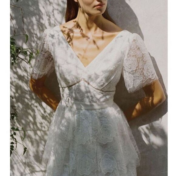 Self-Portrait Lace Mini Dress Rose Romantic Sequin Tiered White US 6 Cocktail - Picture 1 of 10